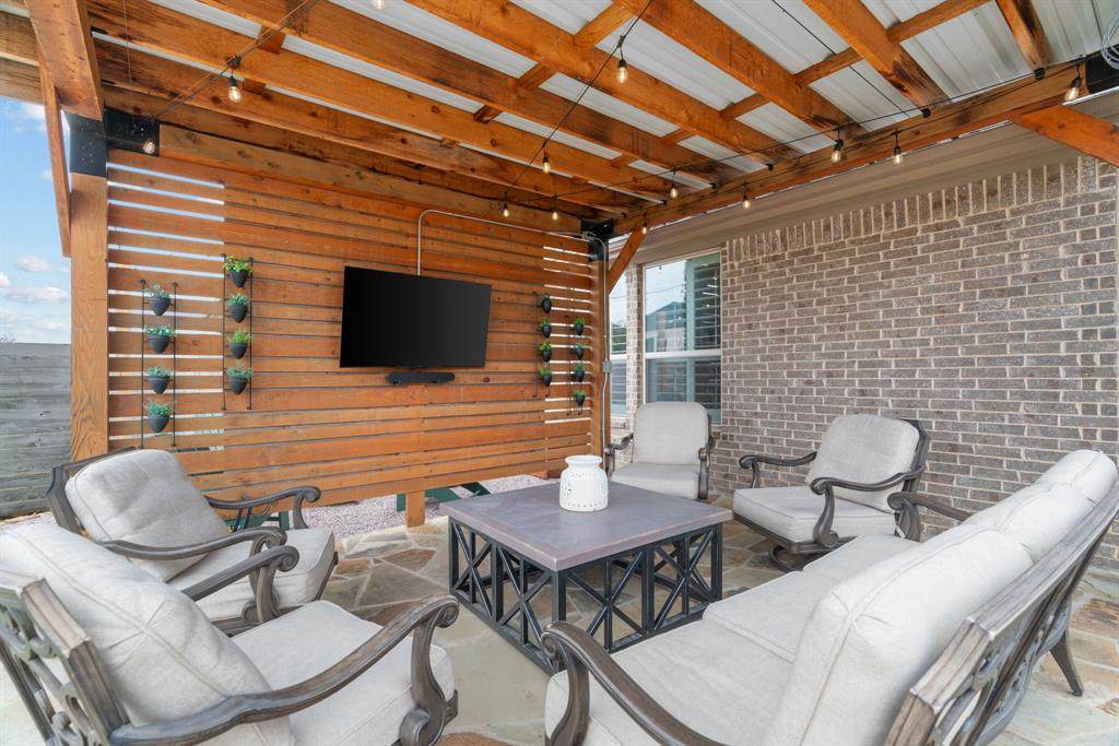 1101 9th Street - Photo 1