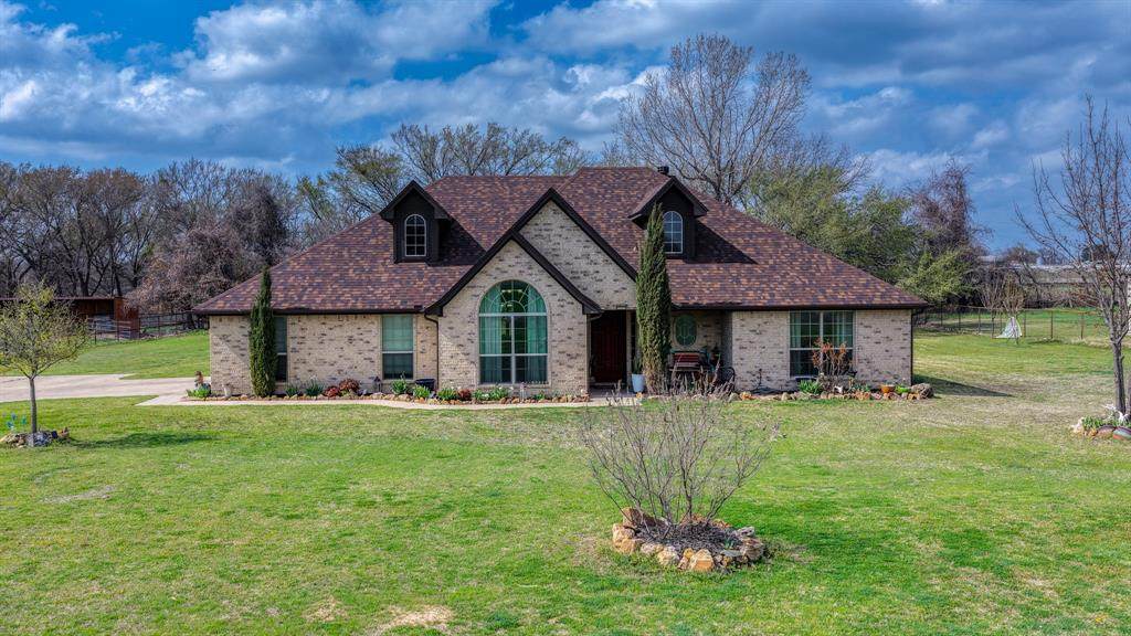 197 Savannah Drive - Photo 1
