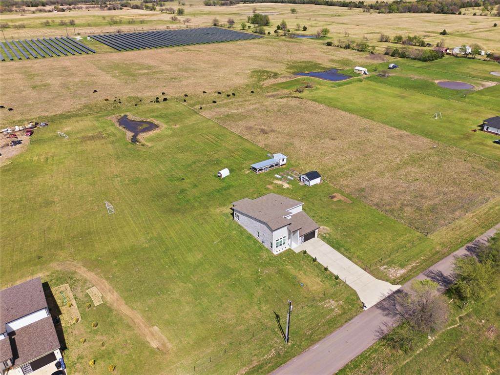 1568 County Road 3517 - Photo 1