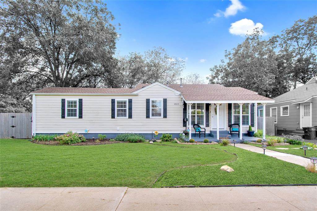 3909 Locke Avenue - Photo 1