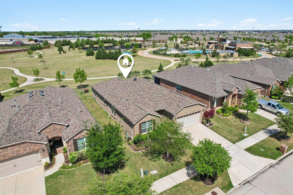 2358 Brookdale Drive - Photo 1