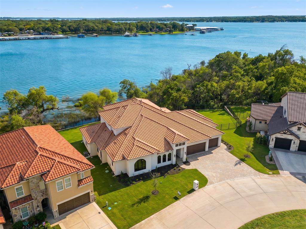 9065 Lakeside Drive - Photo 1