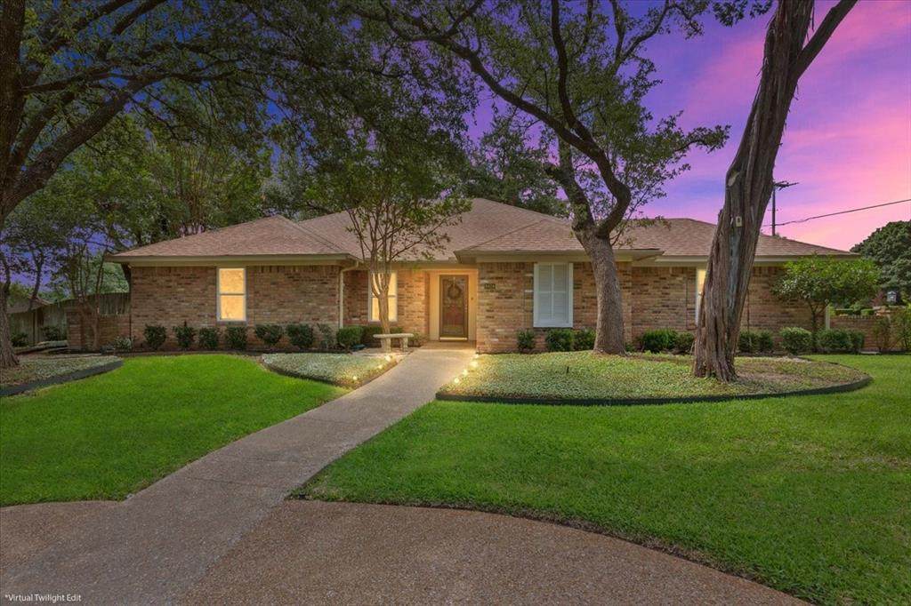9920 Sandalwood Drive - Photo 1