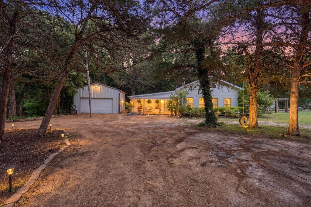 1422 County Road 1036 - Photo 1