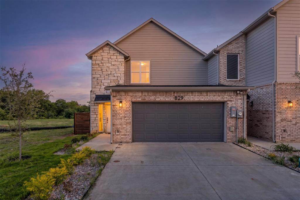 825 Premier Parkway - Photo 1