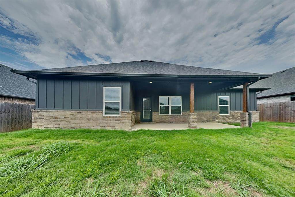 2902 Orchid Drive - Photo 1