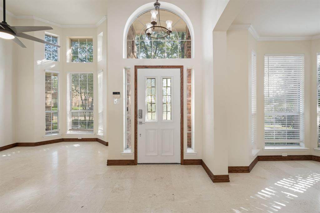 1718 Lake Bluff Drive - Photo 1