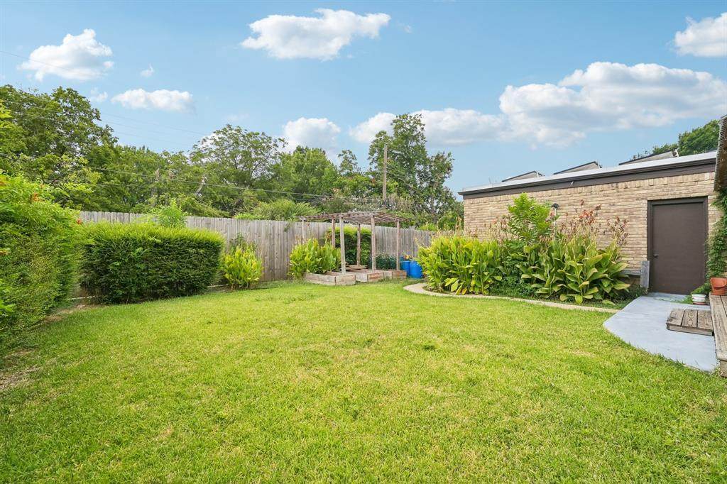 13990 Far Hills Lane - Photo 1