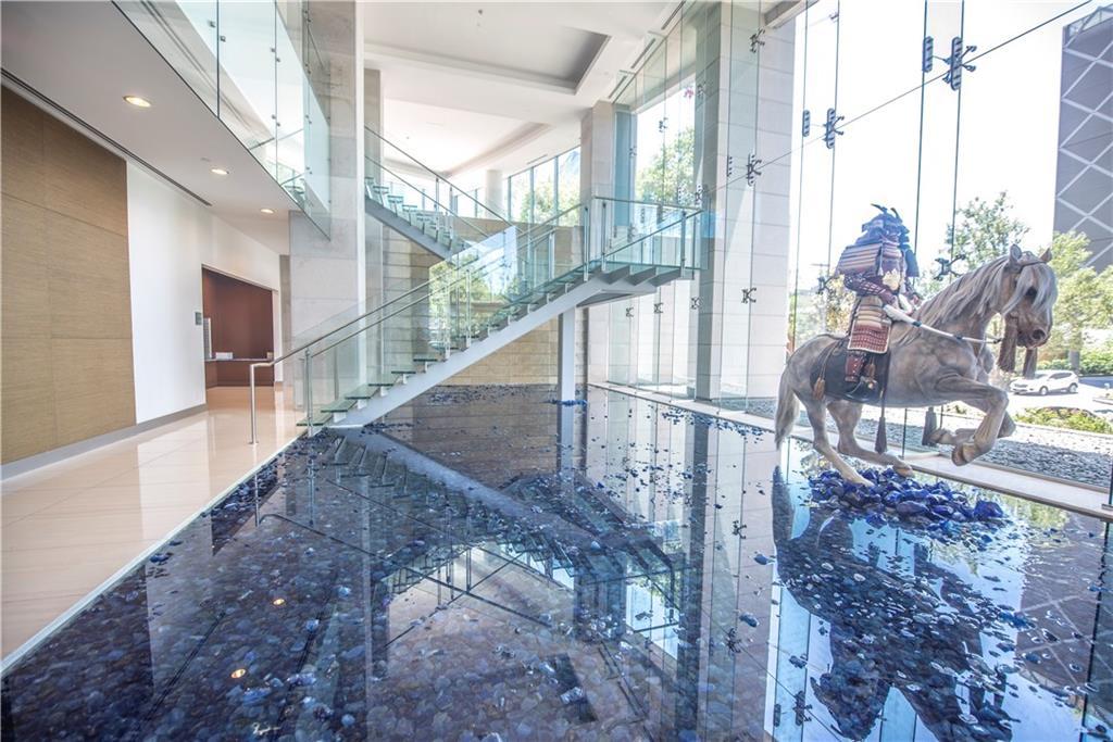 2900 Mckinnon Street - Photo 1