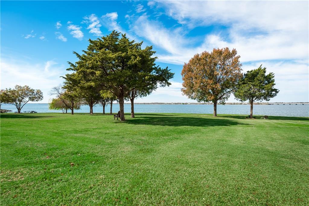 5556 Canada Court - Photo 1