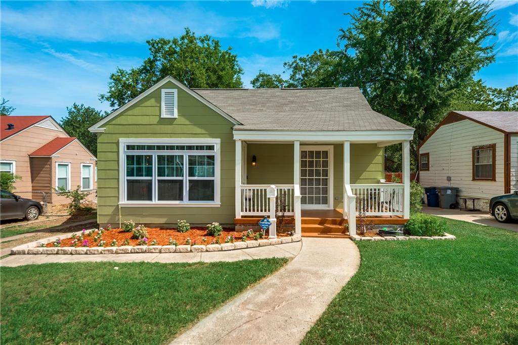 1619 Melbourne Avenue - Photo 1