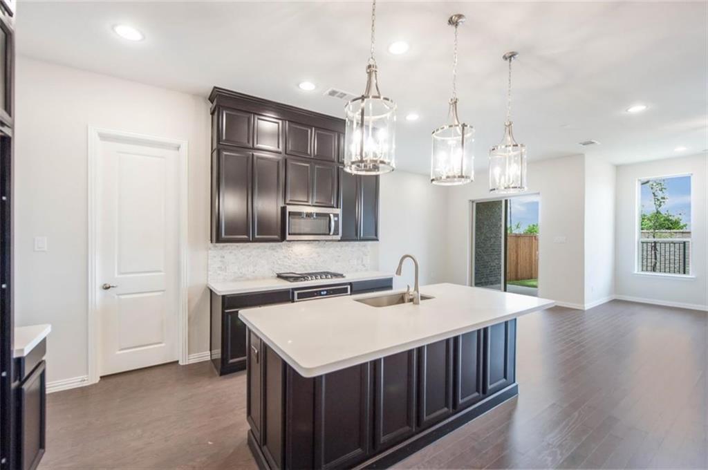 8279 Snapdragon Way - Photo 1