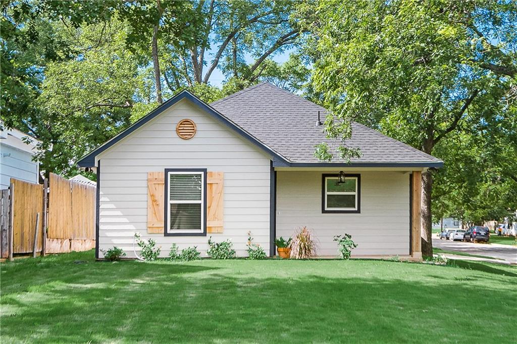 401 Monterey Street - Photo 1
