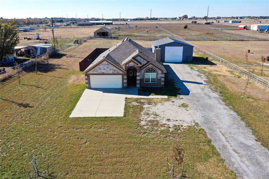 1344 Private Road 2739 - Photo 1