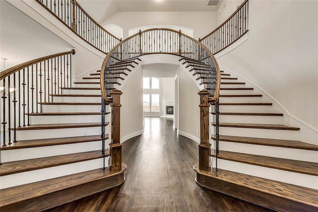 8625 Tuscan Oaks Drive - Photo 1