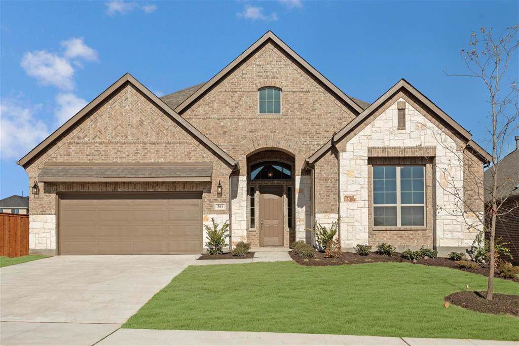 301 Green Valley Drive - Photo 1