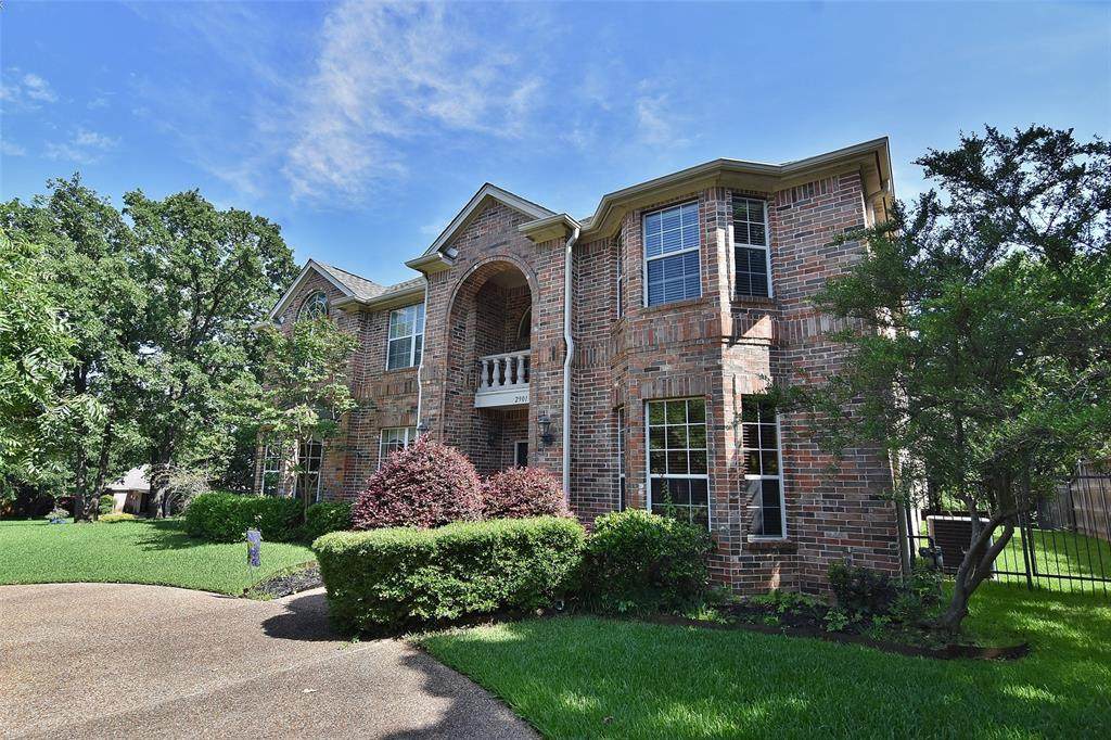 2901 Bristol Glen - Photo 1