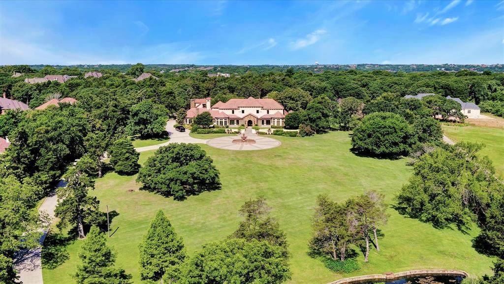 1900 Shady Oaks Drive - Photo 1