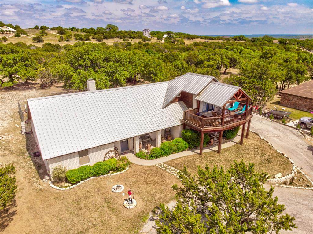 555 Anglers Point - Photo 1