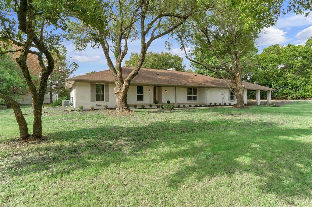 702 Anna Cade Road - Photo 1