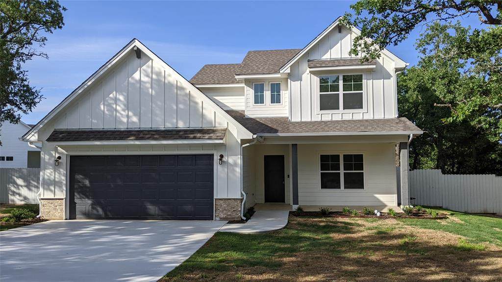 113 Bridwell - Photo 1