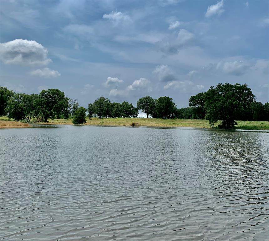 353 County Road 3541 - Photo 1