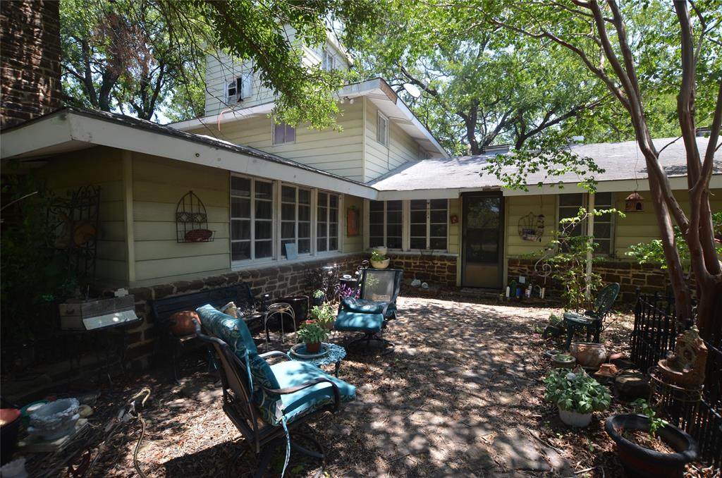219 Neva Lane - Photo 1