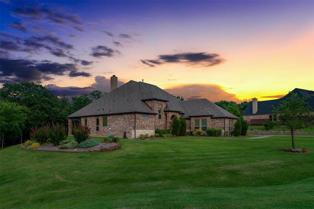 1090 Stone Trail Lane - Photo 1