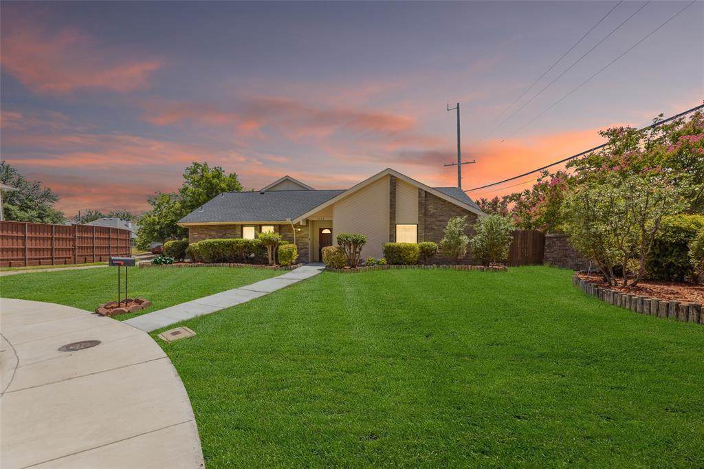 6004 White Rose Trail - Photo 1