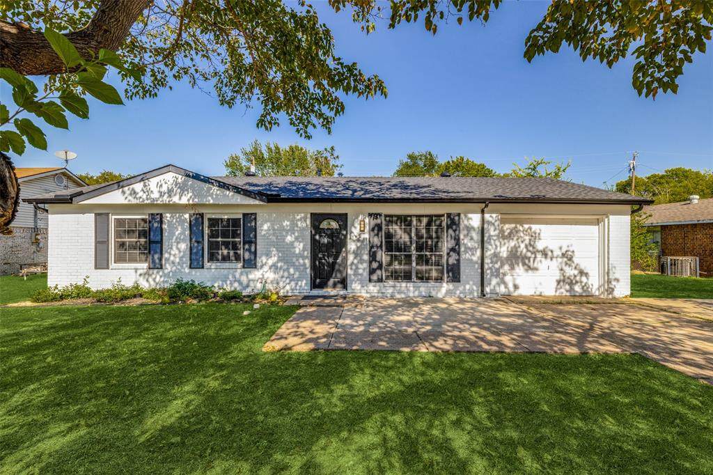 860 Rellia Drive - Photo 1