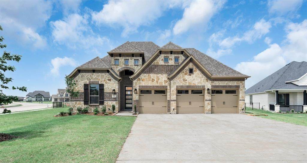 303 Big Antler Court - Photo 1