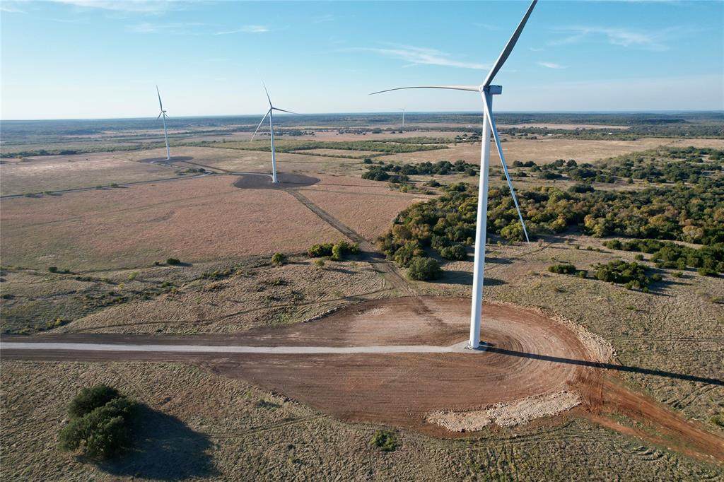 7528 Fm 717 - Photo 1