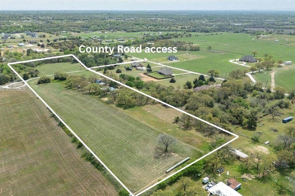 265 County Road 4374 - Photo 1