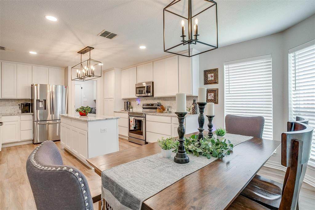 705 Tracy Drive - Photo 1