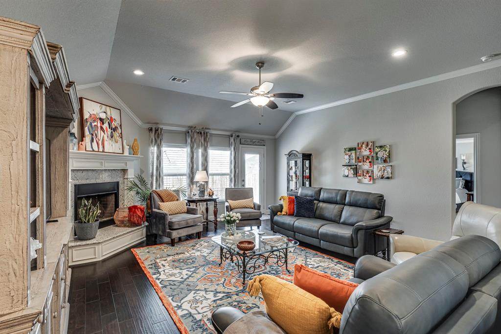 539 Windrow Lane - Photo 1