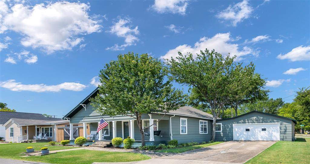 1013 Sherman Street - Photo 1