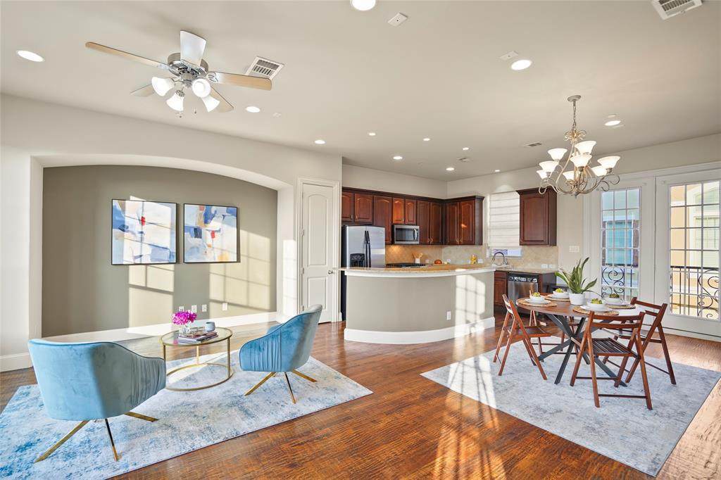 6748 Plaza Via - Photo 1