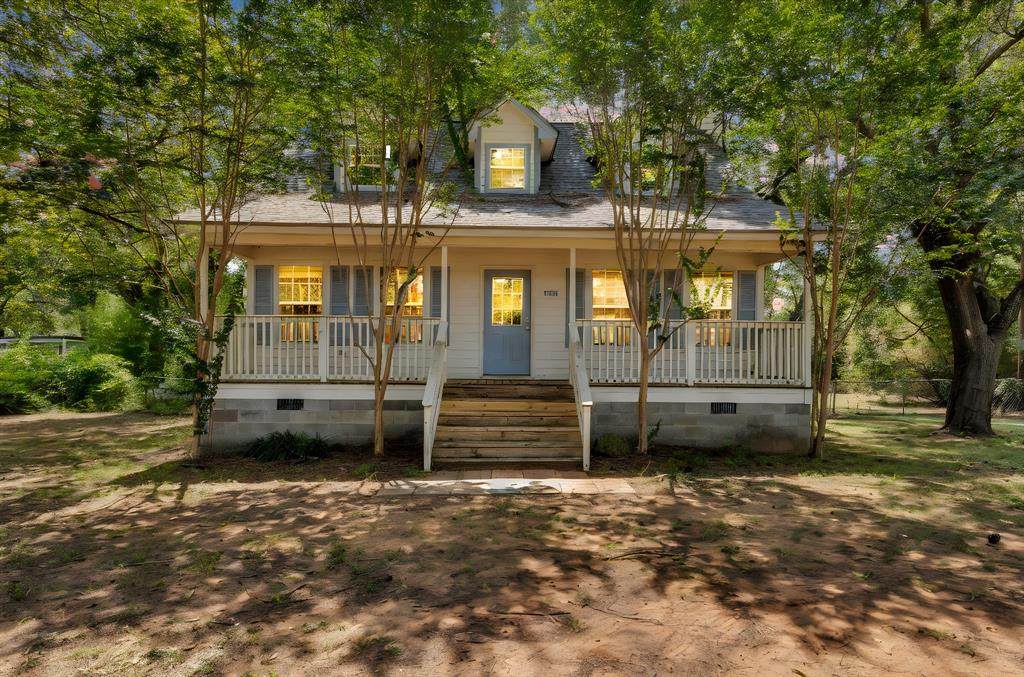 300 Bowden Circle - Photo 1