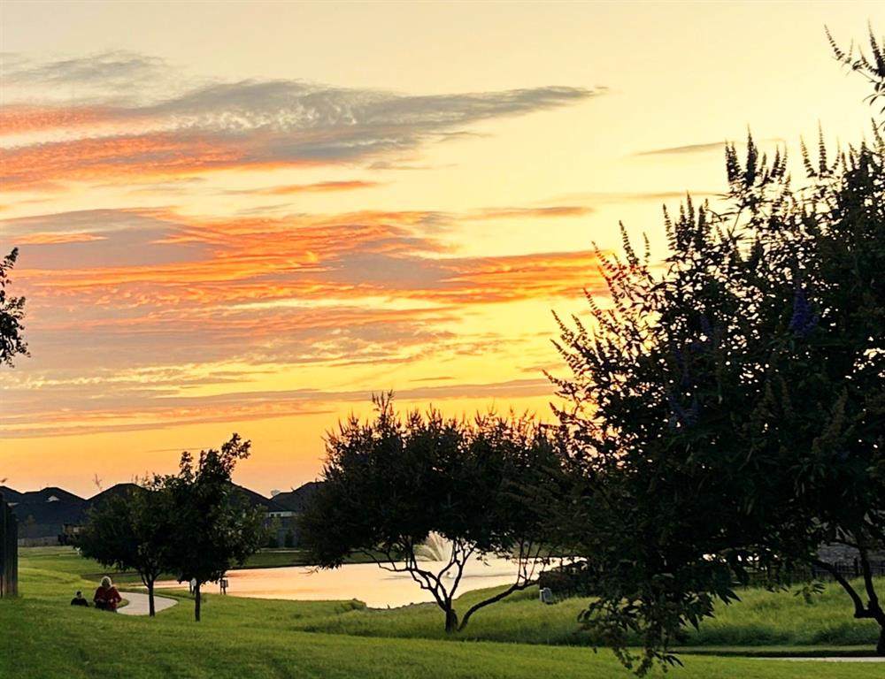 7609 Heritage Drive - Photo 1