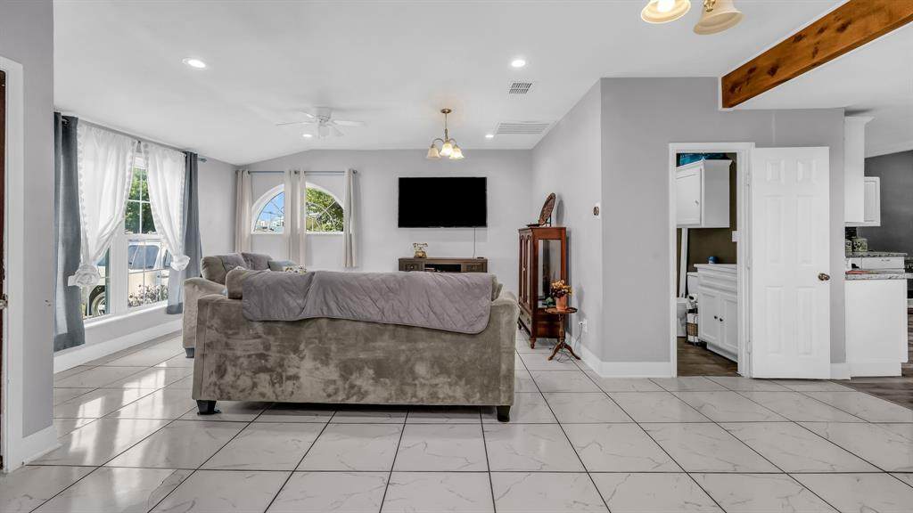 8814 Clifford Street - Photo 1