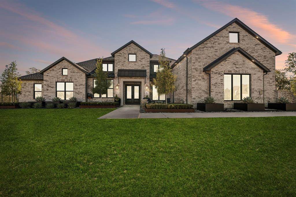 4301 Dover Drive - Photo 1