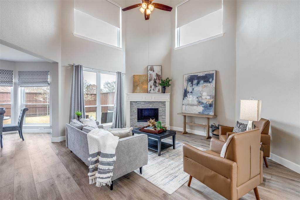 4539 Oak Shores Drive - Photo 1