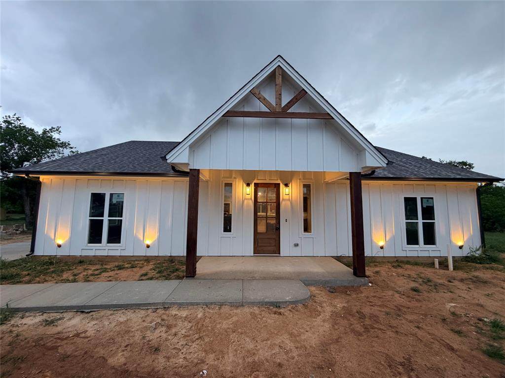 518 Strong Street - Photo 1