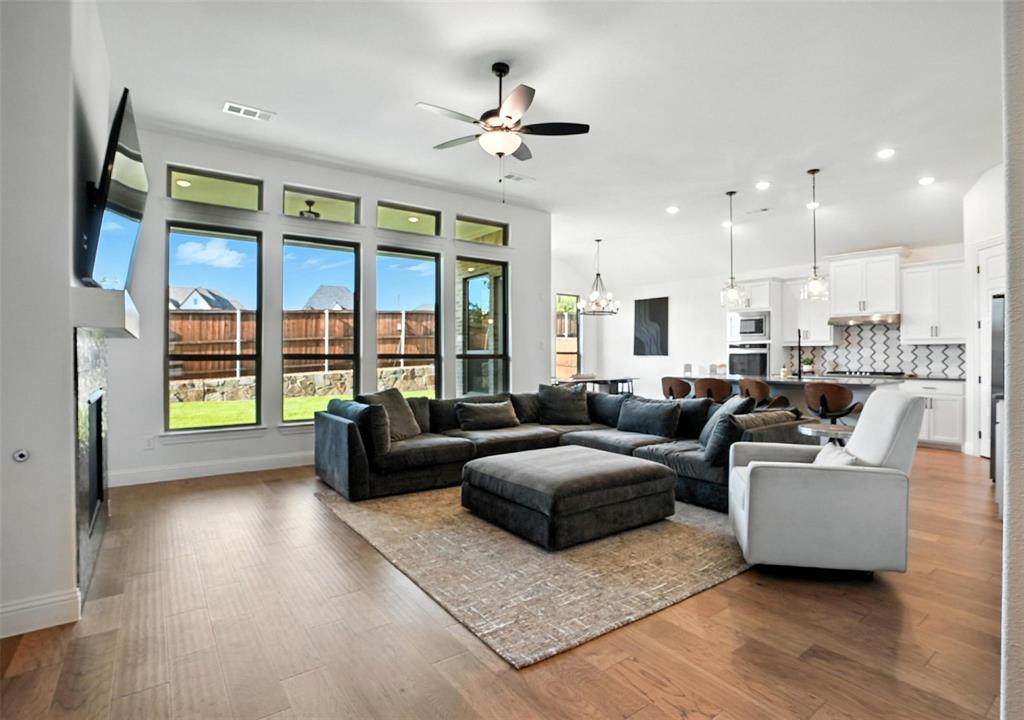 716 Colt Drive - Photo 1