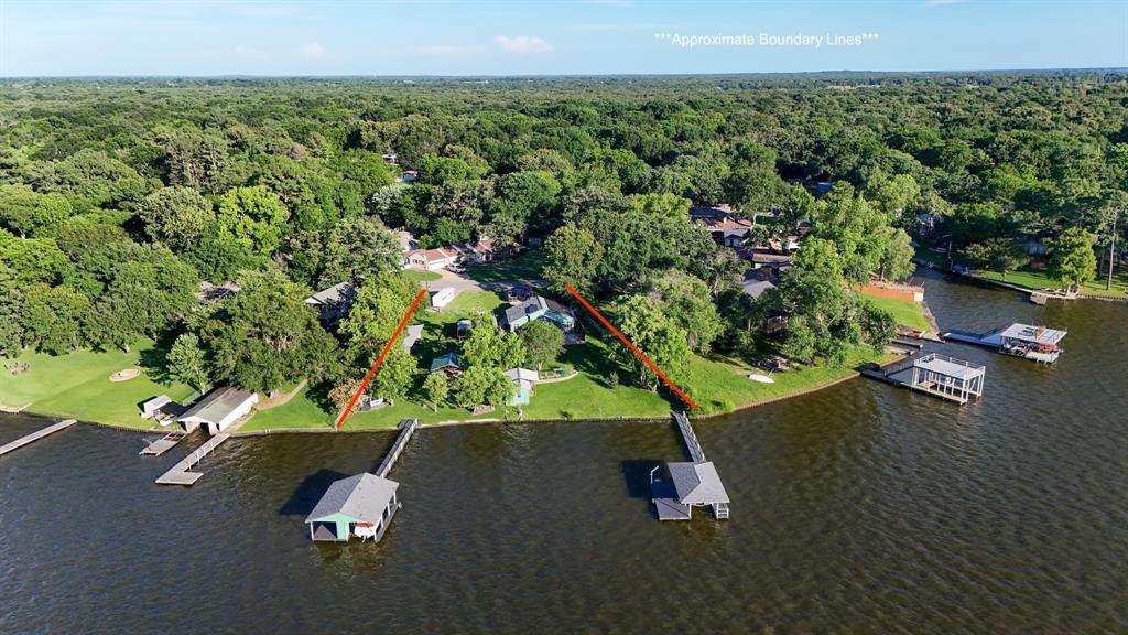 250 Whispering Oaks Trail - Photo 1