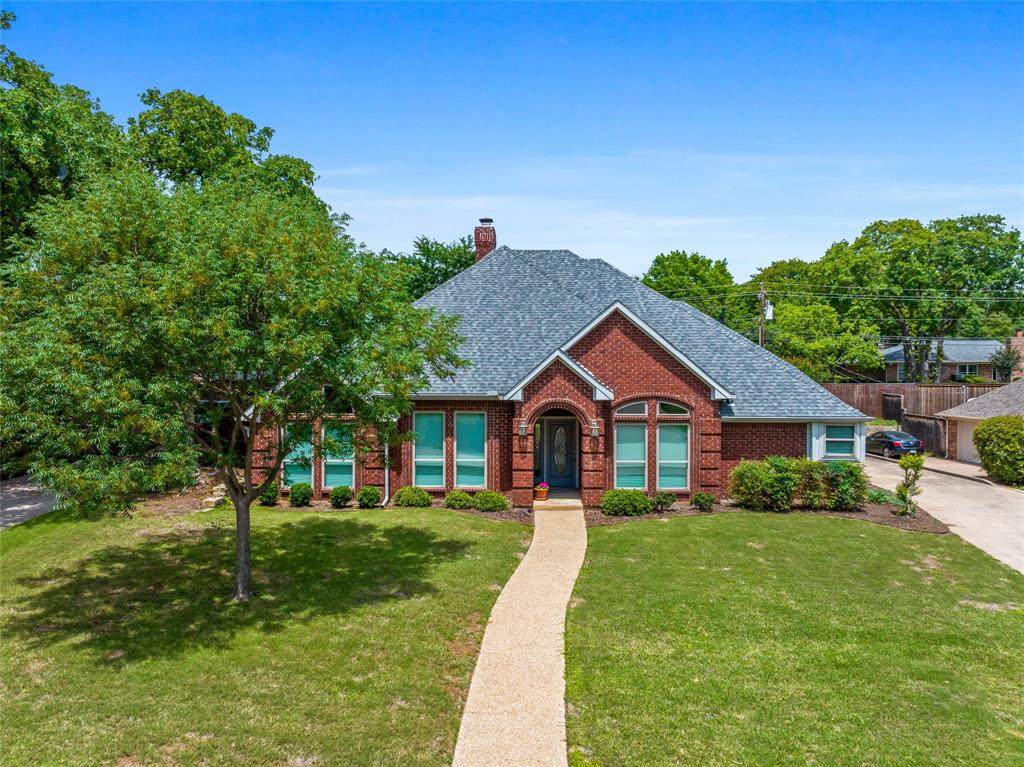 2942 Woodland Hills Drive - Photo 1