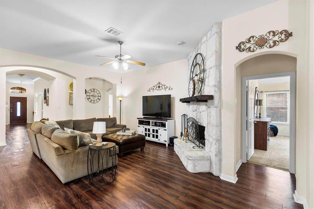 332 Highland Ridge Drive - Photo 1