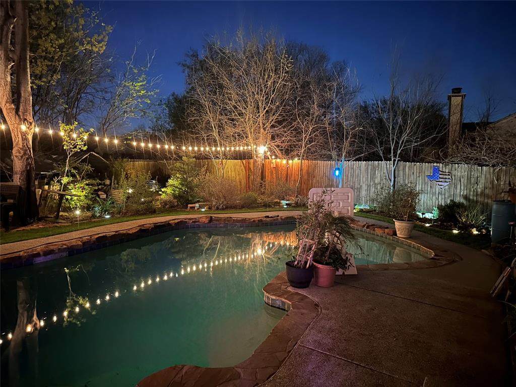 7405 Shadow Bend Drive - Photo 1