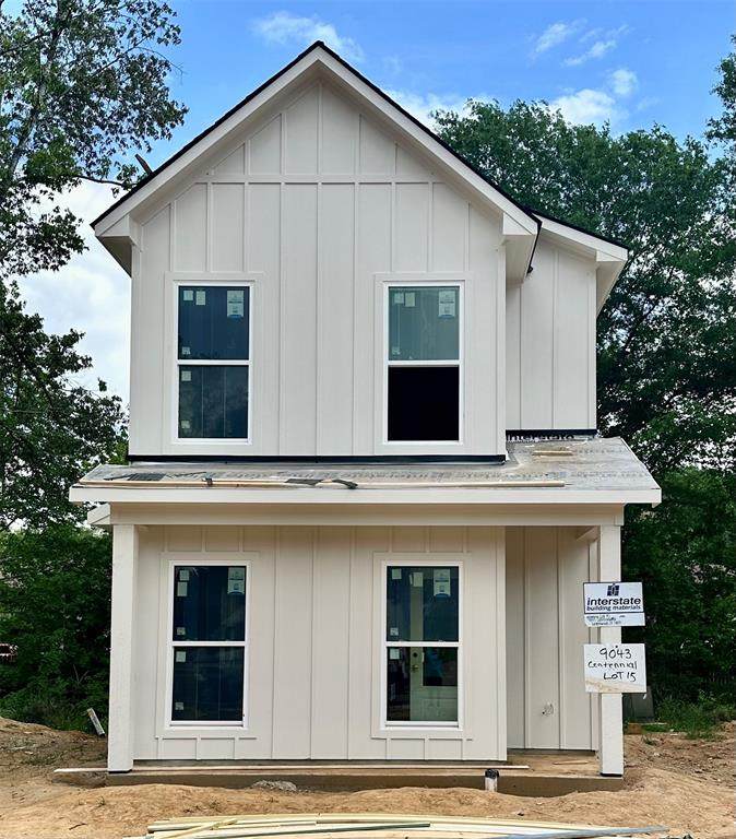 9043 Centennial Drive - Photo 1