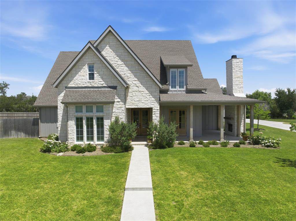 216 Wycliff Drive - Photo 1